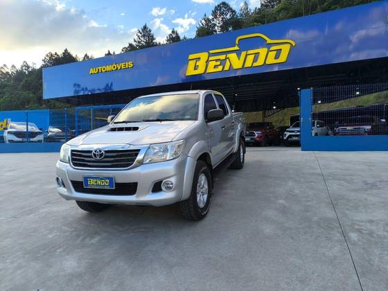 TOYOTA HILUX 3.0 STD 4X4 CD 16V TURBO INTERCOOLER DIESEL 4P MANUAL TOYOTA HILUX 3.0 STD 4X4 CD 16V TURBO INTERCOOLER DIESEL 4P MANUAL
